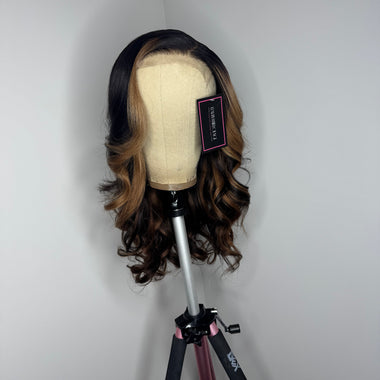 5x5 HIGHLIGHTED BODYWAVE 20" WIG