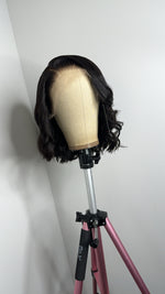 BODY WAVE BOB FRONTAL WIG